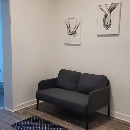 Mit Balkon In Herz Von Дортмунд