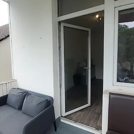 Mit Balkon In Herz Von Дортмунд