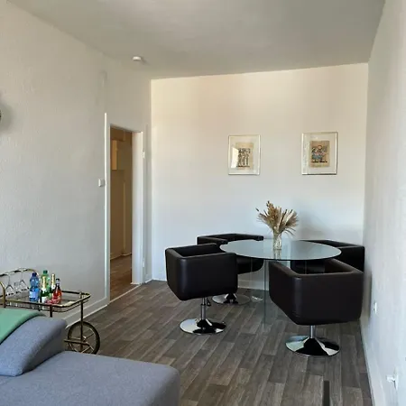 Mit Balkon In Herz Von Apartment *
