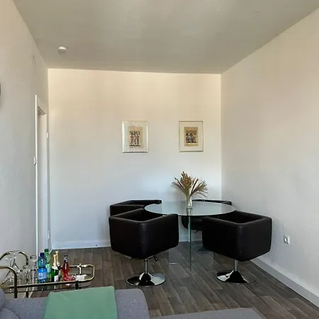 Apartment Mit Balkon In Herz Von