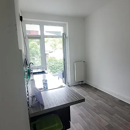 Mit Balkon In Herz Von * Dortmund